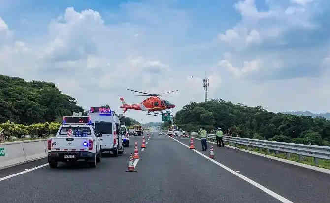 故城高速公路汽车救援案例